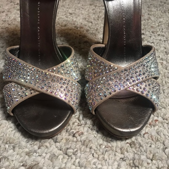 Giuseppe Zanotti Embellished Heels - Picture 5 of 7